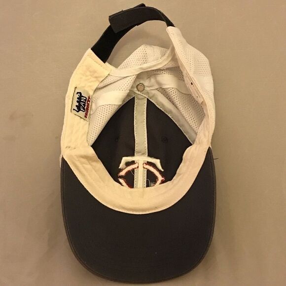 Women's Fan Favorite MLB Minnesota Twins Sparkly Baseball Hat - Picture 9 of 14